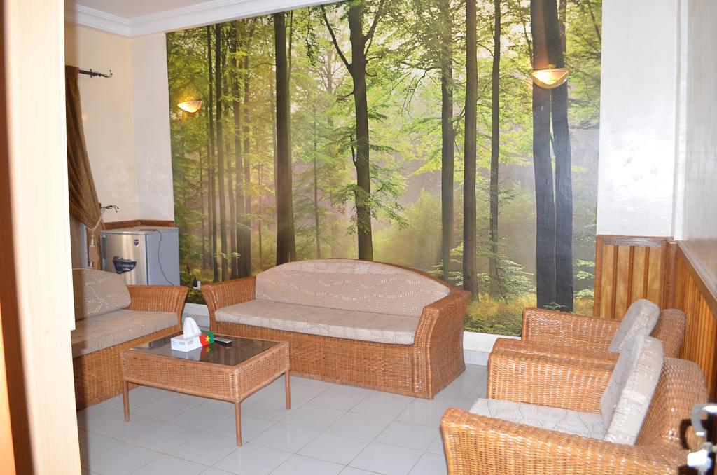 Ouaga Beach Hotel Ouagadougou Ngoại thất bức ảnh