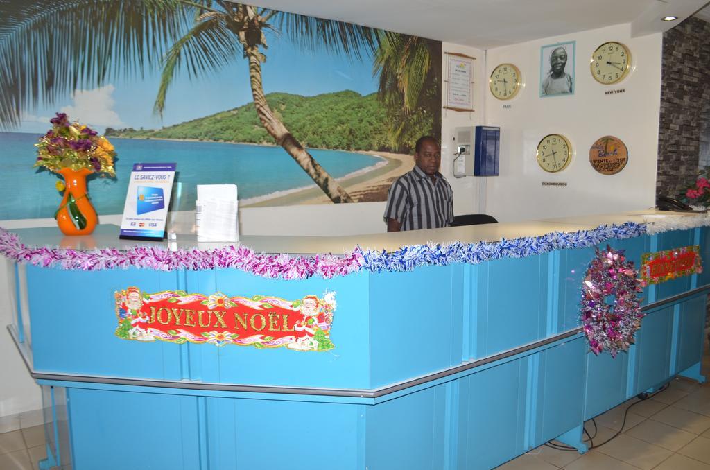 Ouaga Beach Hotel Ouagadougou Ngoại thất bức ảnh