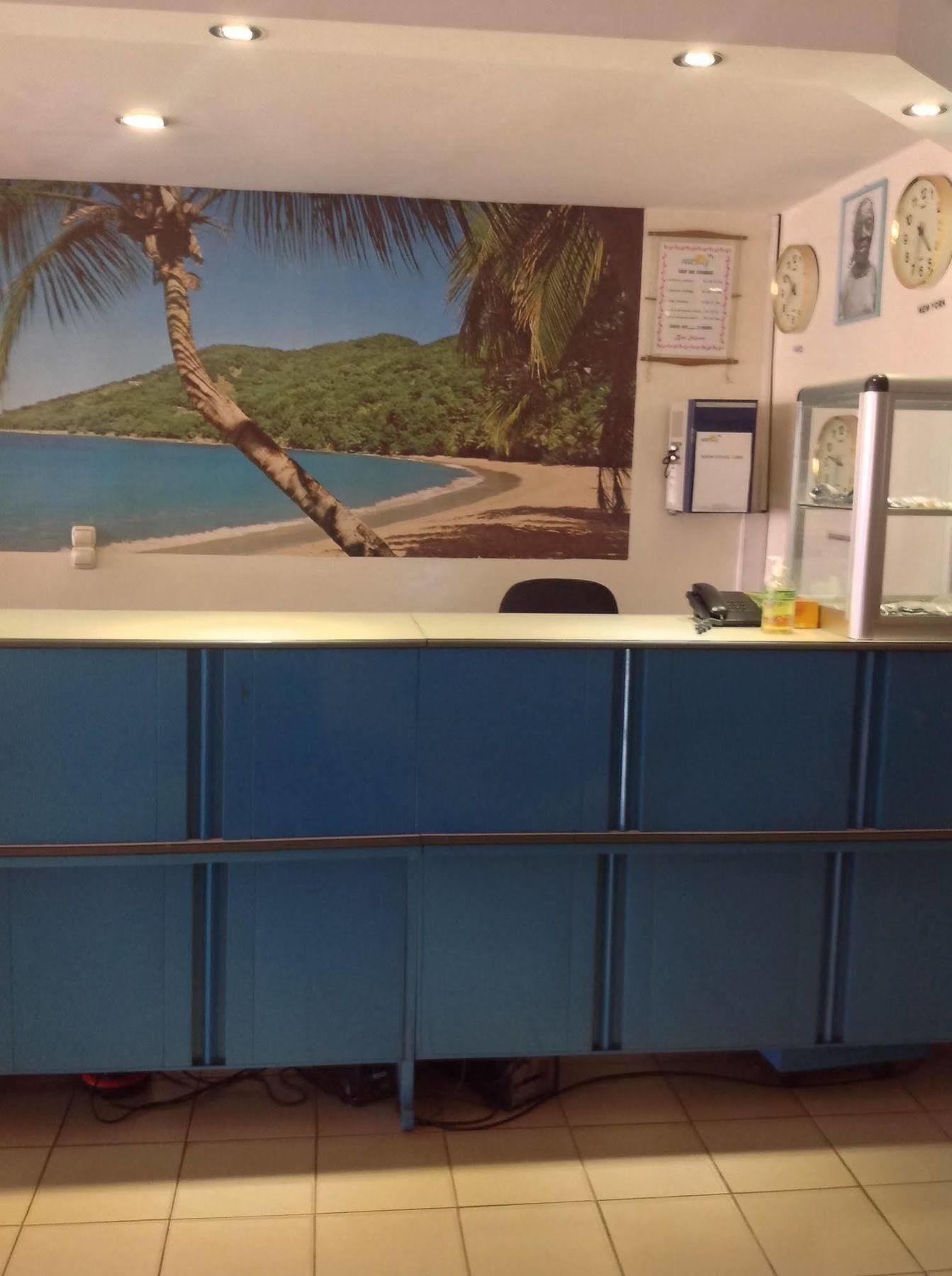 Ouaga Beach Hotel Ouagadougou Ngoại thất bức ảnh