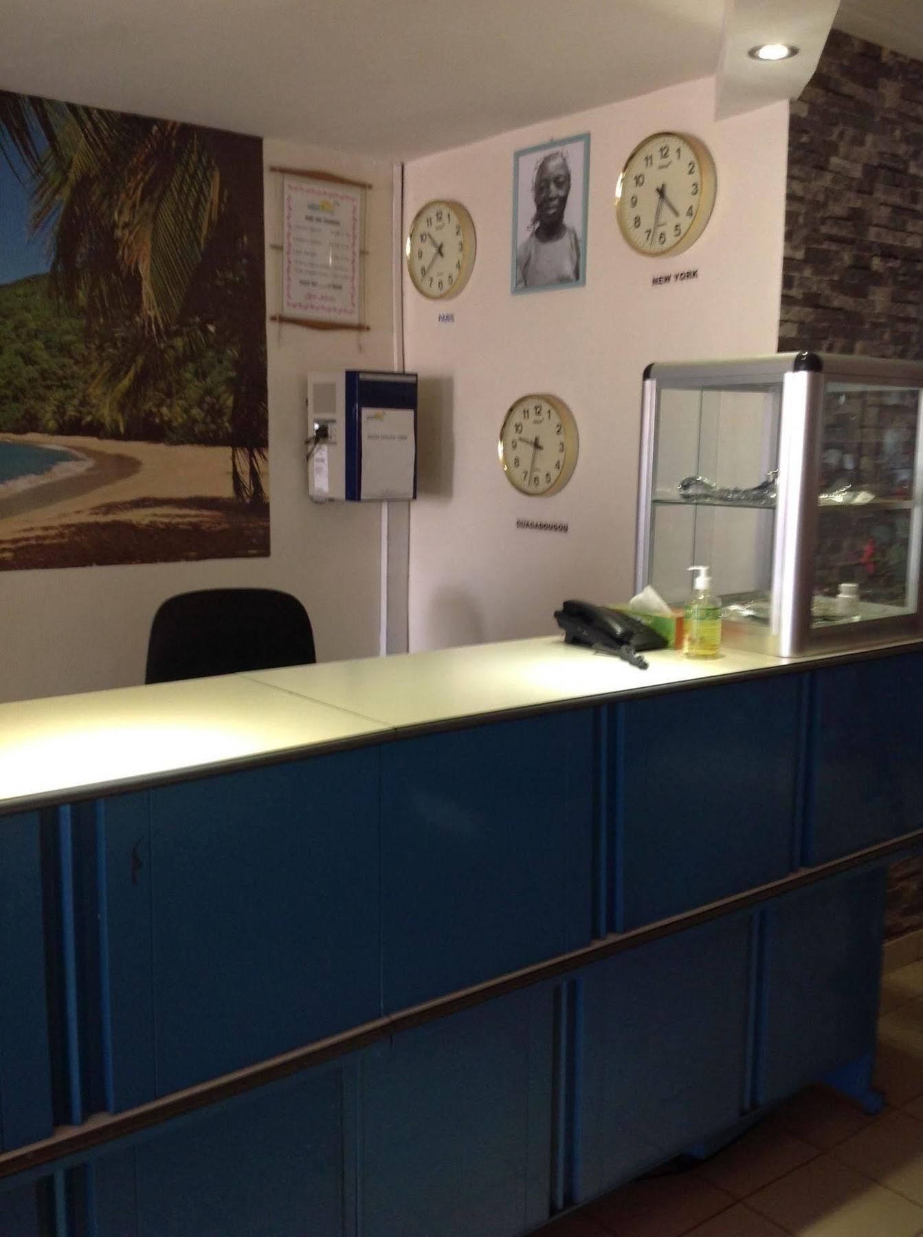 Ouaga Beach Hotel Ouagadougou Ngoại thất bức ảnh
